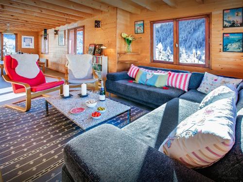 Chalet Les Houlottes : Guest accommodation near Thônes