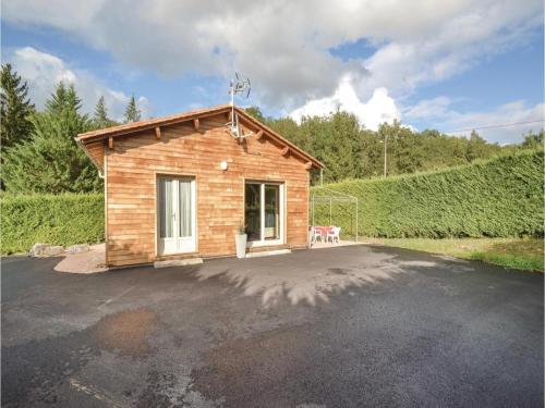 Two-Bedroom Holiday Home in Savignac-Les-Eglises : Guest accommodation near Saint-Front-d'Alemps
