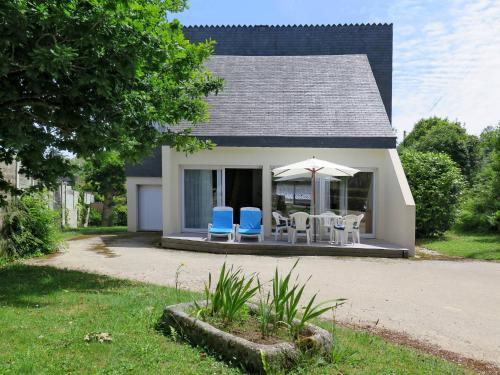 Ferienhaus Plougonvelin 102S : Guest accommodation near Le Conquet