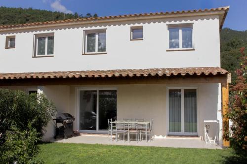 Jolie Mini-villa 70 m2 : Guest accommodation near San-Gavino-di-Carbini