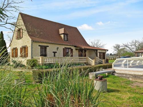Ferienhaus mit Pool Creysse 100S : Guest accommodation near Saint-Aubin-de-Lanquais