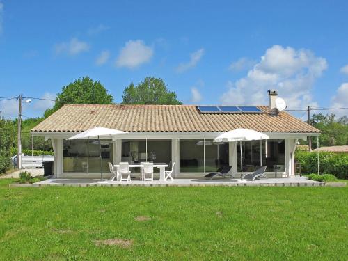 Ferienhaus Grayan 130S : Guest accommodation near Jau-Dignac-et-Loirac