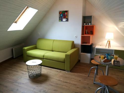 Studio Grand Marché : Apartment near Charentilly