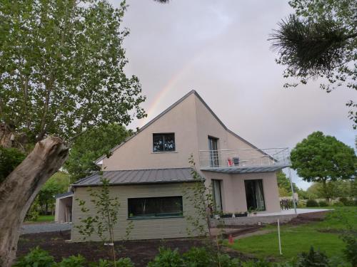 La maison verte : Guest accommodation near Regnéville-sur-Mer