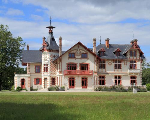 Domaine de la Trigalière : Guest accommodation near Souvigné