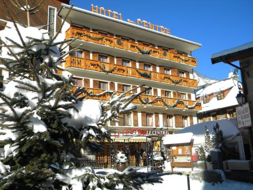 Hôtel du Centre : Hotel near Valloire