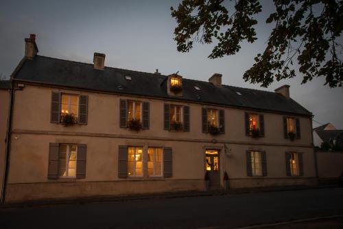 Le Petit Matin : Bed and Breakfast near Agy