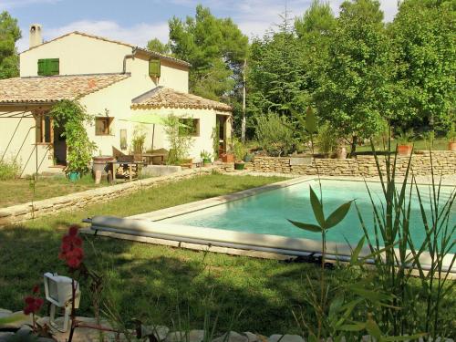 Holiday home Faucon : Guest accommodation near Mérindol-les-Oliviers