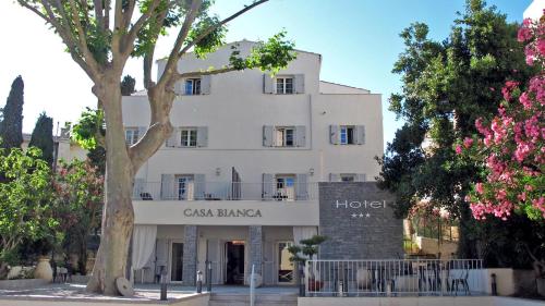Hôtel Casa Bianca : Hotel near Calvi