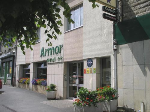 Brit Hotel Armor : Hotel near Lanrodec