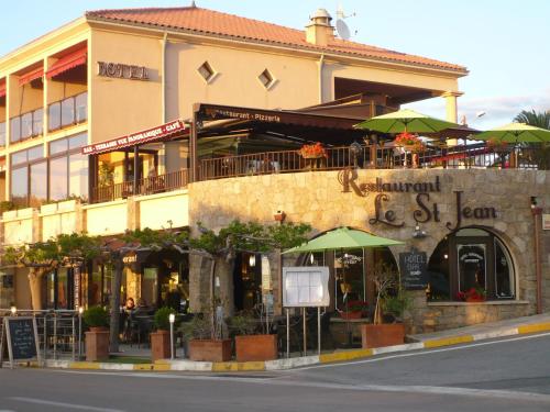 Hotel & Restaurant le Saint Jean : Hotel near Cargèse