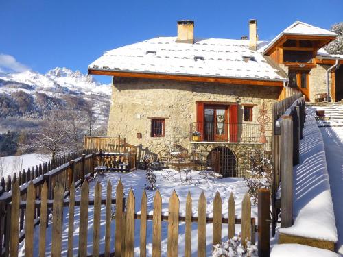 B&B Fontbriand : Bed and Breakfast near Montgardin