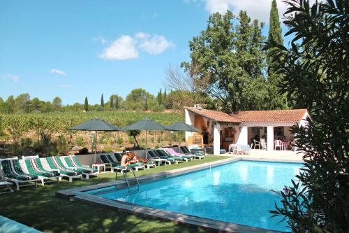 Anlage mit Pool Les-Arcs-sur-Argens 201S : Apartment near Trans-en-Provence