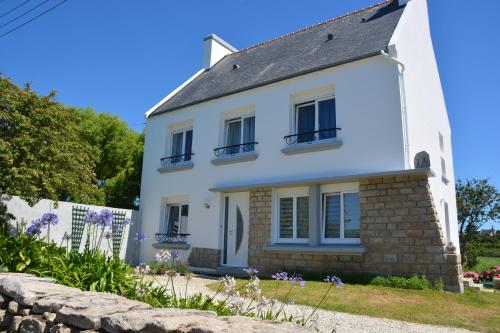 Iroise : Guest accommodation near Confort-Meilars