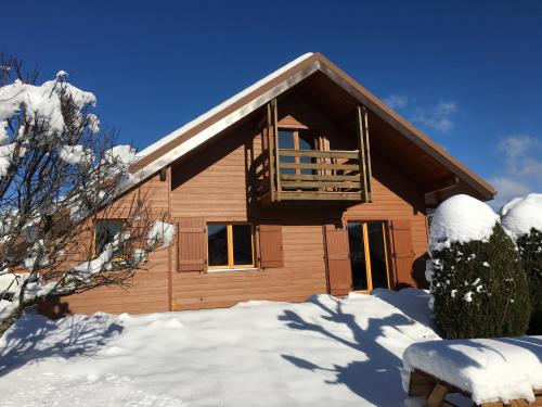Chalet Miel : Guest accommodation near Corcieux