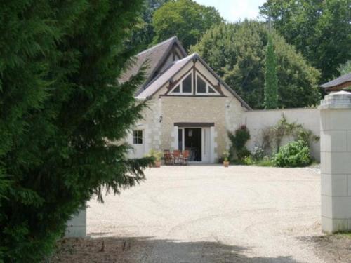 House Le gîte de paradis : Guest accommodation near Saint-Martin-le-Beau