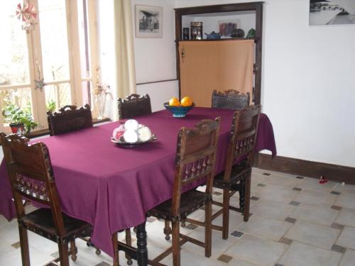 Vent d'ailleurs B&B : Bed and Breakfast near Primelin