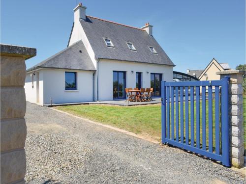 Four-Bedroom Holiday Home in Plouezec : Guest accommodation near Pludual