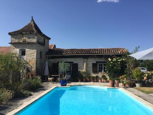 Pérard Chambres D’Hotes : Bed and Breakfast near Saint-Cirq