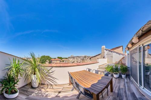 Truchet Penthouse : Apartment near Arles