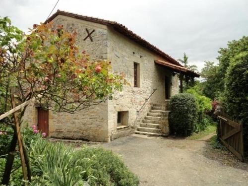 House Soturac - 2 pers, 72 m2, 2/1 : Guest accommodation near Montcabrier