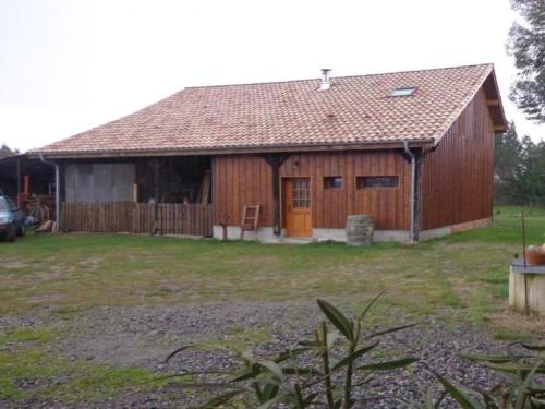 House La grange des champs : Guest accommodation near Liposthey