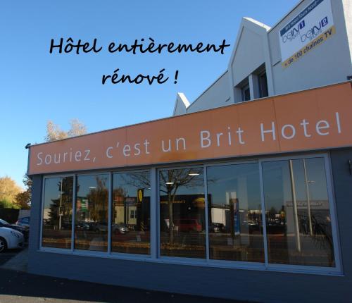 Brit Hotel Essentiel Tours Nord : Hotel near Cerelles