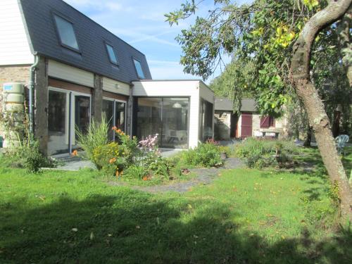 La Petite Charnasserie : Bed and Breakfast near Angers
