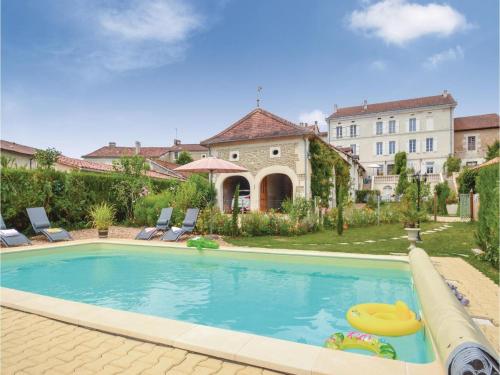 Four-Bedroom Holiday Home in St Vincent de Connezac : Guest accommodation near Saint-Jean-d'Ataux