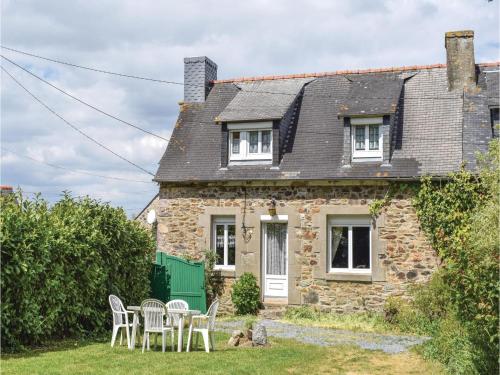 Holiday home Le Faouet *II * : Guest accommodation near Saint-Clet