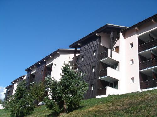 Apartment Arc en Ciel : Apartment near Mont-de-Lans