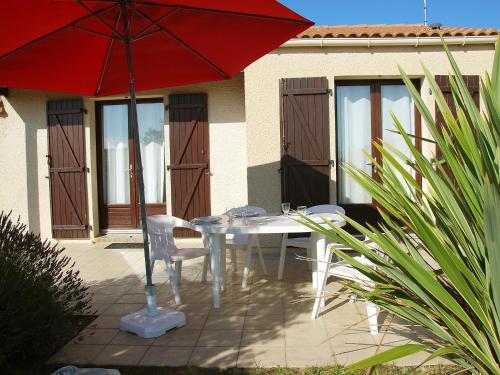 Holiday Home Verseau : Guest accommodation near Chauvé