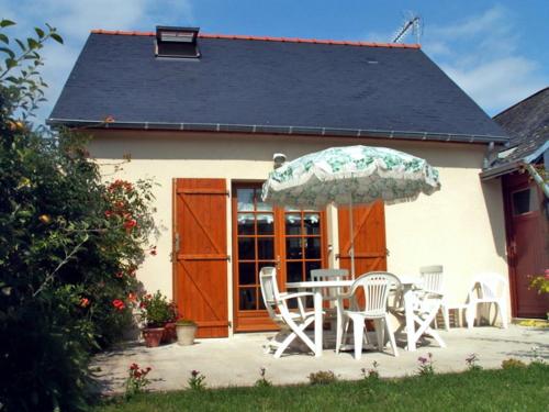 Holiday Home Meigne le Vicomte : Guest accommodation near Villiers-au-Bouin