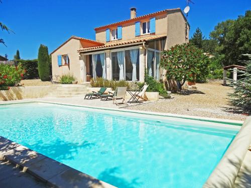 Holiday Home Les Iris : Guest accommodation near Gargas