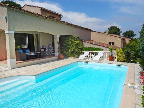 Holiday Home Domaine de Saint Martin : Guest accommodation near Gassin