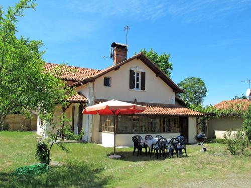 Holiday Home Campagne : Guest accommodation near Escource