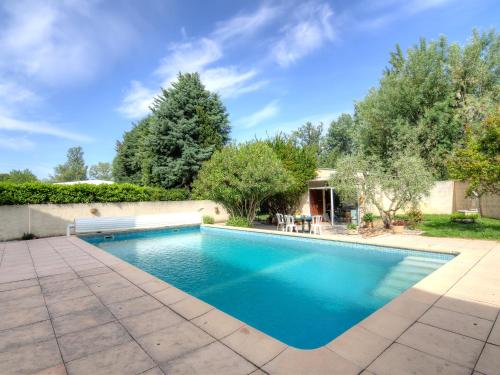Holiday Home Mas Madelon : Guest accommodation near Caumont-sur-Durance