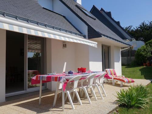 Holiday Home Kerdual : Guest accommodation near Crach