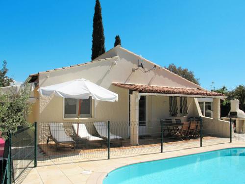 Ferienhaus mit Pool Roquebrune-sur-Argens 115S : Guest accommodation near Le Muy