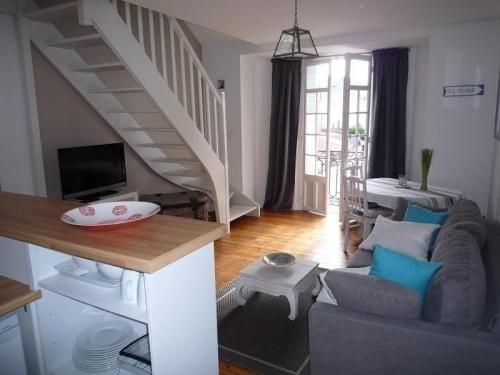 Apartment Rue Travot : Apartment near Les Sables-d'Olonne