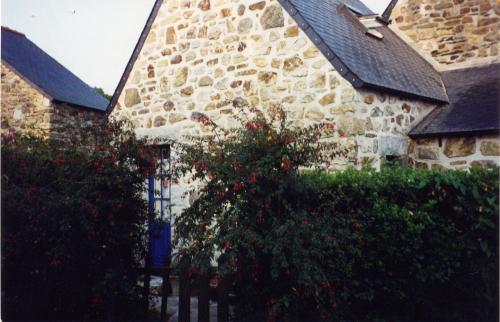 Le moign-locations : Guest accommodation near Roscanvel