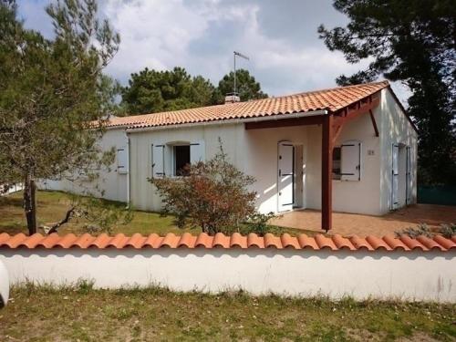 House Nouveaute 2016 : maison de vacances t4 au phare : Guest accommodation near La Tranche-sur-Mer