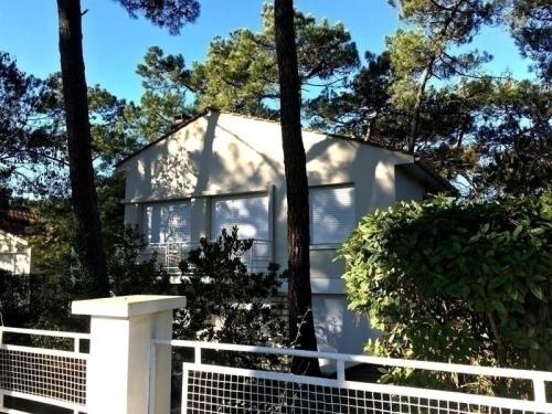 House Maison de vacances t4, située à 150 m plage : Guest accommodation near Saint-Benoist-sur-Mer