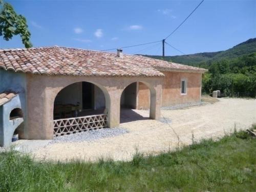 House Grospierres - 6 pers, 100 m2, 5/3 : Guest accommodation near Grospierres