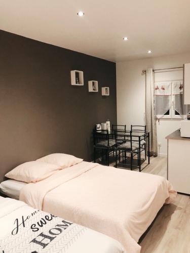 Dream House Rooms & Apartments : Apartment near Conches-sur-Gondoire
