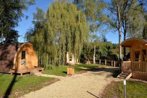Le Petit Robinson : Guest accommodation near Anlezy