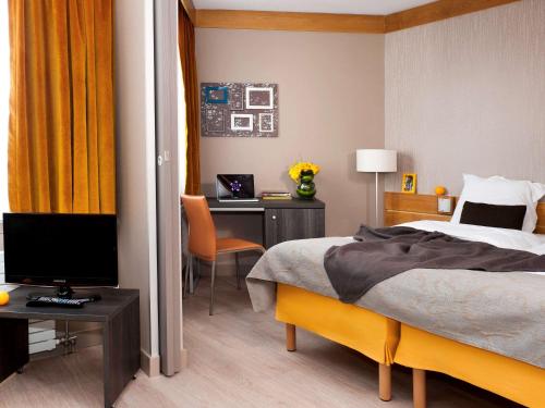 Aparthotel Adagio Paris XV : Guest accommodation near Malakoff