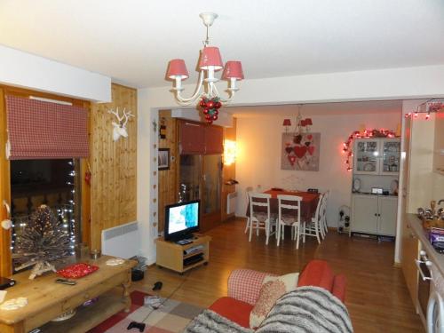Apartment 84, La Grand Cerf : Apartment near Saint-Jean-d'Aulps