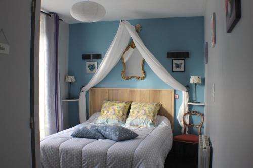 Chambre Entre Mont et Merveille : Bed and Breakfast near Sacey