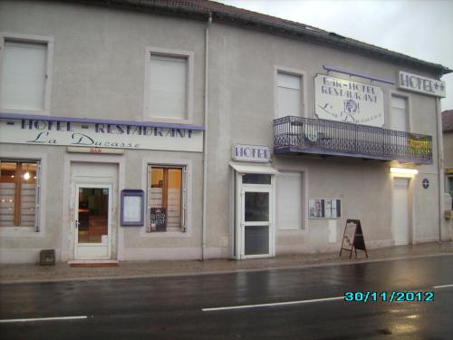Terroir et Tradition A La Ducasse : Hotel near Mandres-en-Barrois